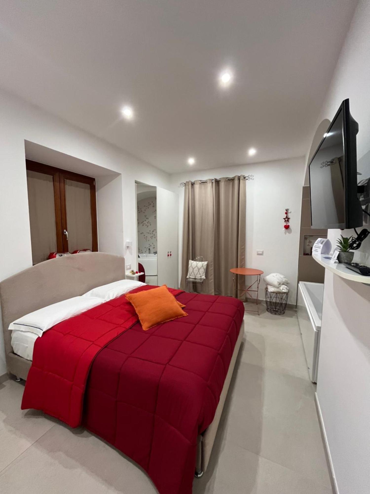 Al Chiaro Di Luna Luxury Suites Amalfi Coast Vietri Exterior foto